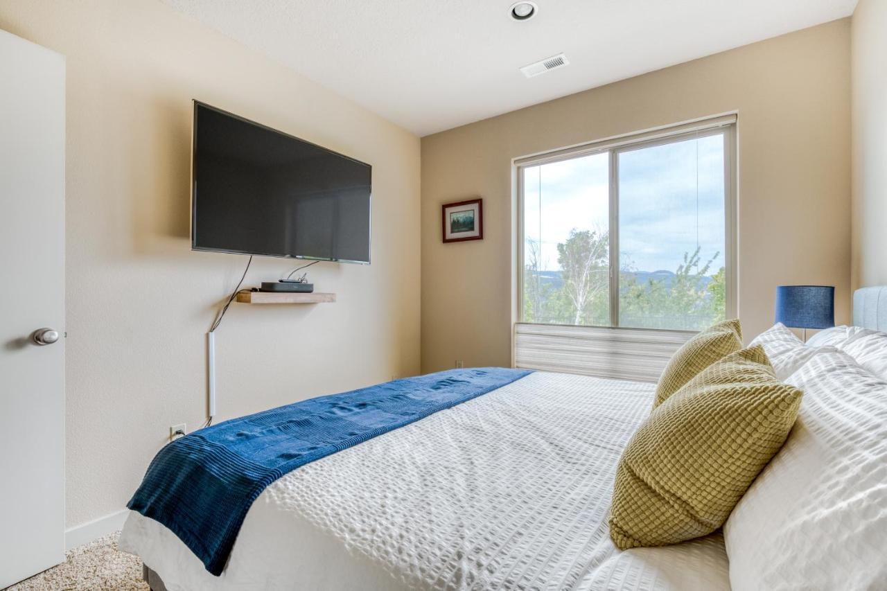 Mt Adams River View House Hood River Esterno foto